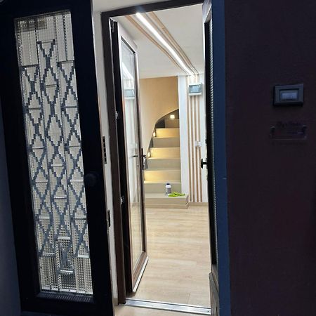 Elly'S House Apartment Modena Bagian luar foto